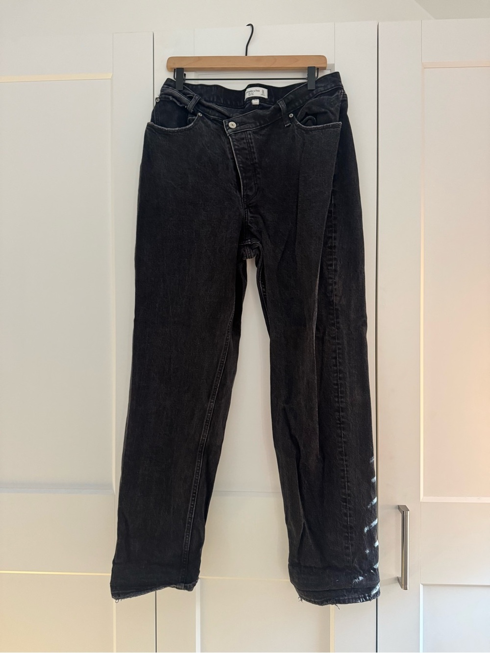 Abercrombie & Fitch Black "The Dad" High Rise Straight Leg Jeans